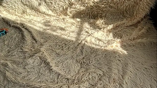 saint_esenia stripchat live cam model