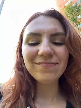 -stray-cat- stripchat live cam model