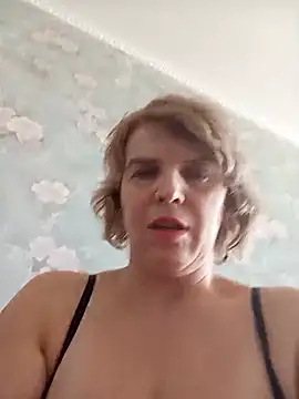 Lanavesna stripchat live cam model