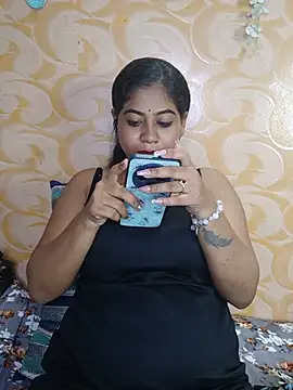hornynisha321 stripchat live cam model