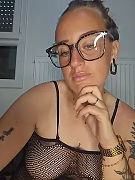 Lindsay_00off stripchat live cam model