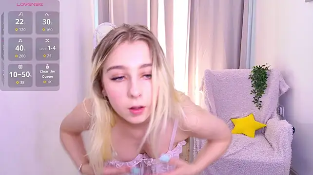 ChloeVirelix stripchat live cam model