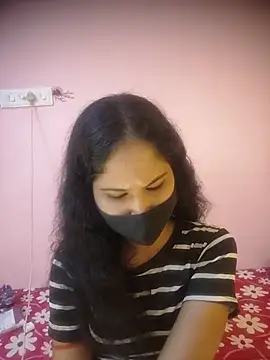 hott_mia stripchat live cam model
