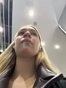 SashaCatt stripchat live cam model