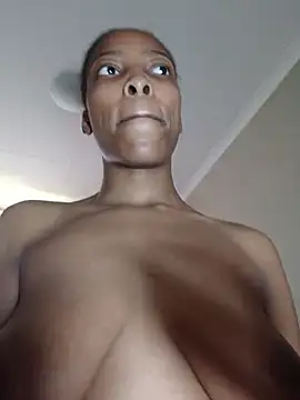 MsParisSmith stripchat live cam model
