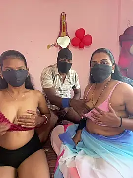 Payal_143 stripchat live cam model
