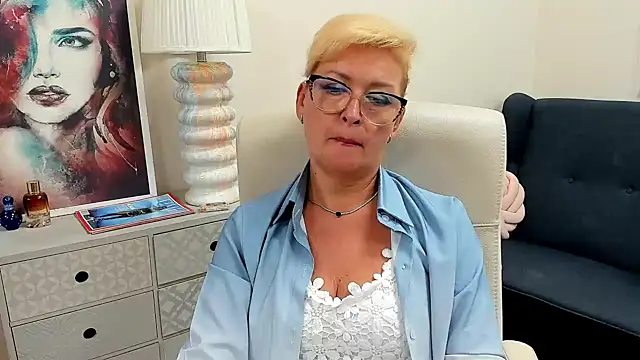 luna_xfantasy stripchat live cam model
