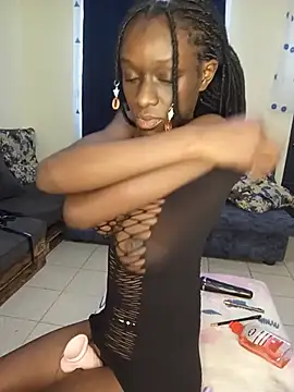 Briar_ stripchat live cam model