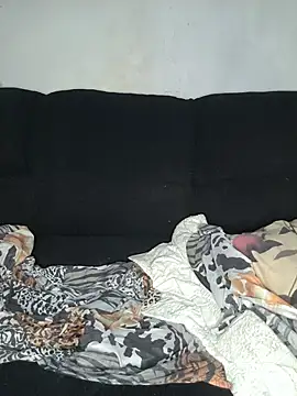 Deezdivine stripchat live cam model