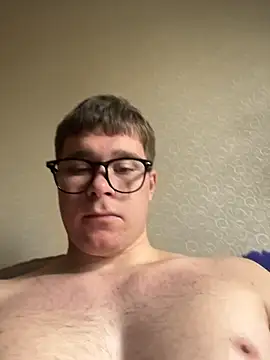 SoulenBounty stripchat live cam model