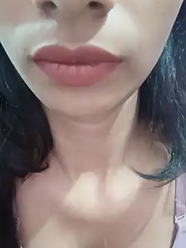 Sexyy_Alexx stripchat live cam model