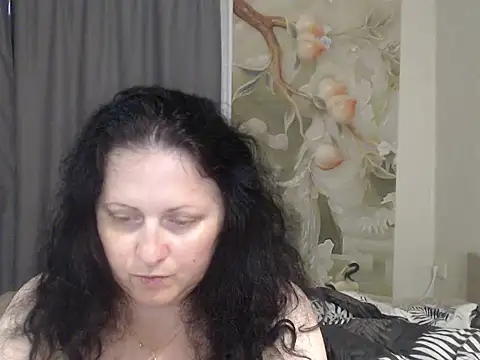Lillian2 stripchat live cam model