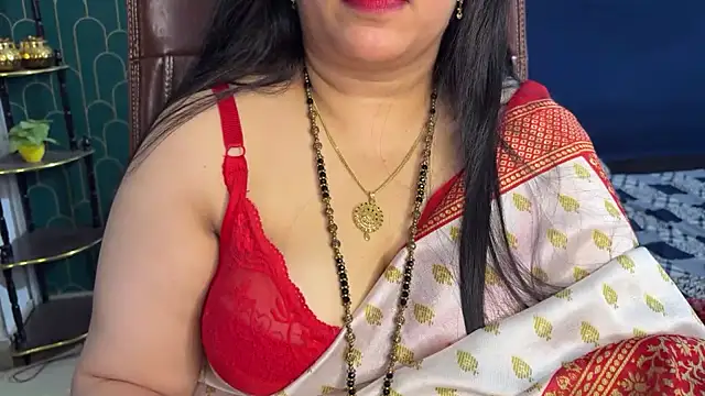 FlatVincy4 stripchat live cam model