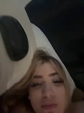 akirahattori stripchat live cam model