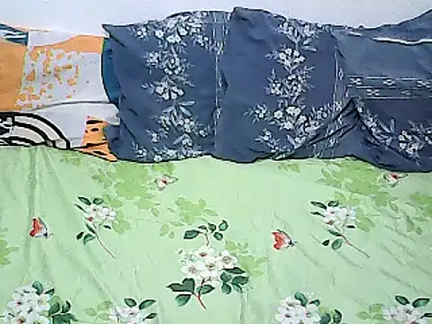 xxhottinybabe stripchat live cam model