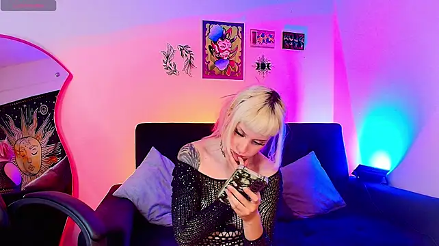 Mollycb stripchat live cam model