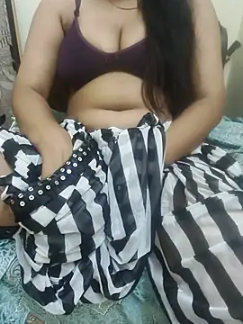 DesiFire69 stripchat live cam model