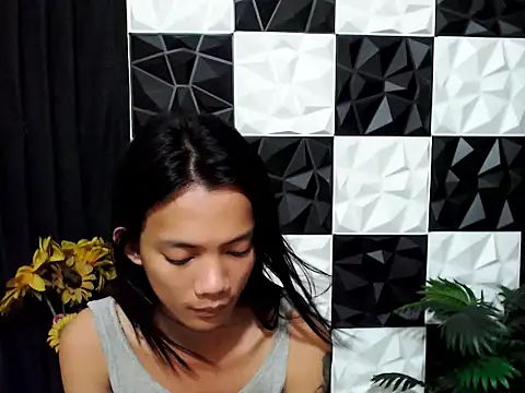 XwildCUcumberX stripchat live cam model
