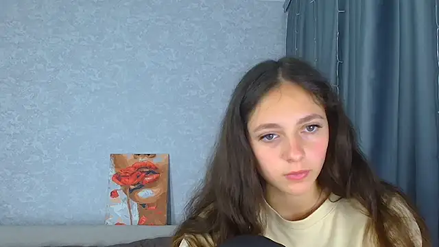 KissMeJulia stripchat live cam model