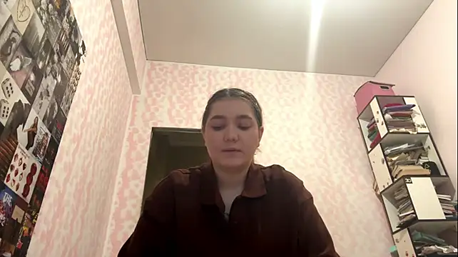 JanineThielman stripchat live cam model