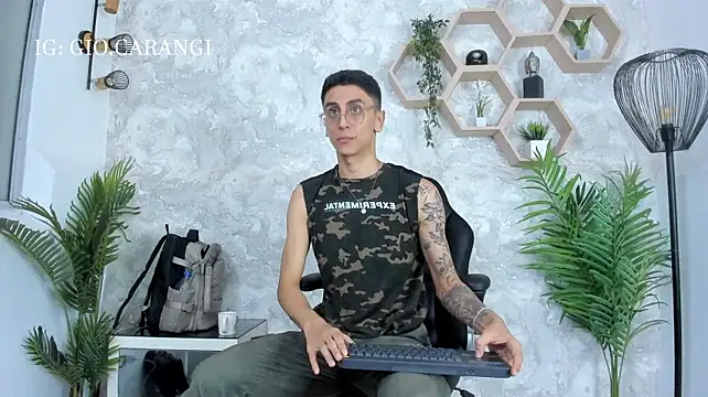 Gio_carangi stripchat live cam model