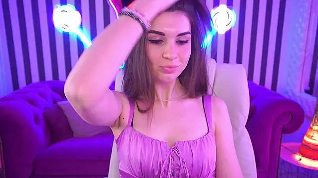 KylieJoyys stripchat live cam model