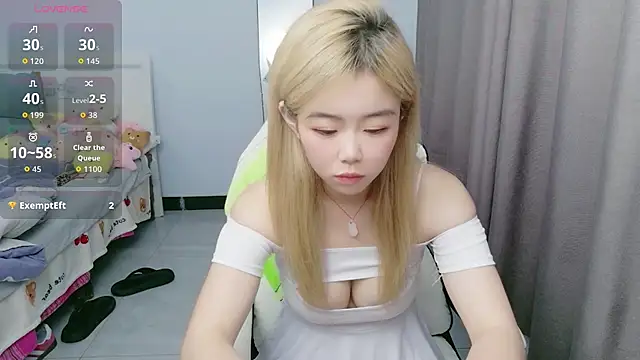 Sweetseng-seng stripchat live cam model