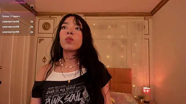 EmaLittle stripchat live cam model