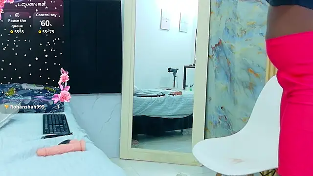CocoaBarbie stripchat live cam model