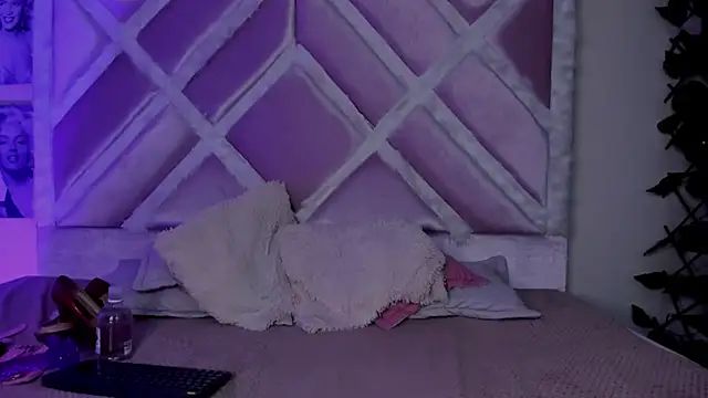 zoe_669 stripchat live cam model