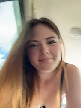 RubyRiot stripchat live cam model