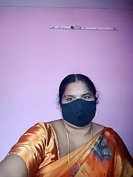 Tamil_Anudhiya stripchat live cam model