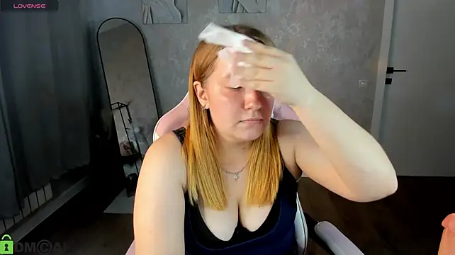 Sophia_Millery stripchat live cam model