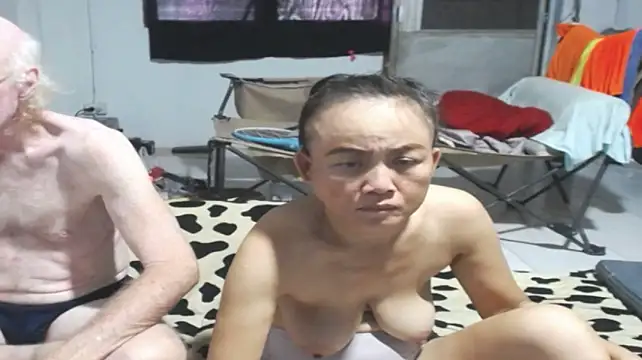 1CuteAndSexy69 stripchat live cam model