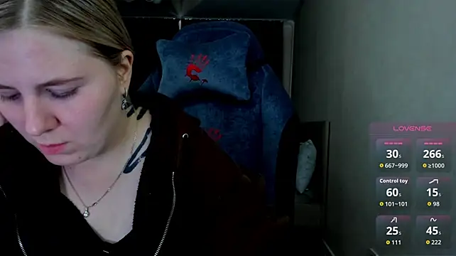 Olivia_Munk stripchat live cam model