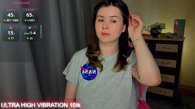 cutie_mili stripchat live cam model