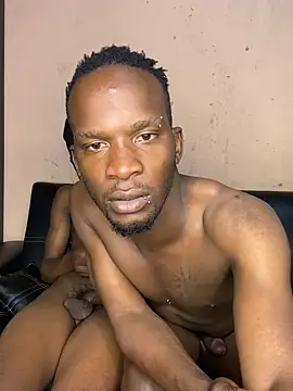 RAWFREAKYVERSE stripchat live cam model
