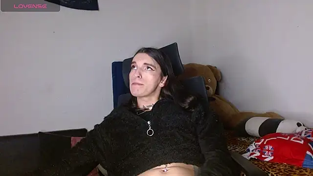 Scarlett_crastrawberry stripchat live cam model