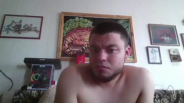 Yashax stripchat live cam model