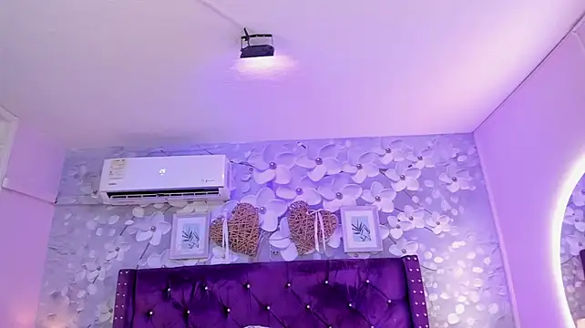 dalila_salazar stripchat live cam model