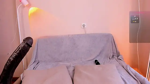 Aura_boobss stripchat live cam model