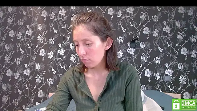 Sophi_Cute stripchat live cam model