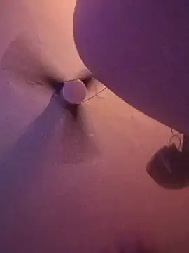 deedeedoll82222 stripchat live cam model