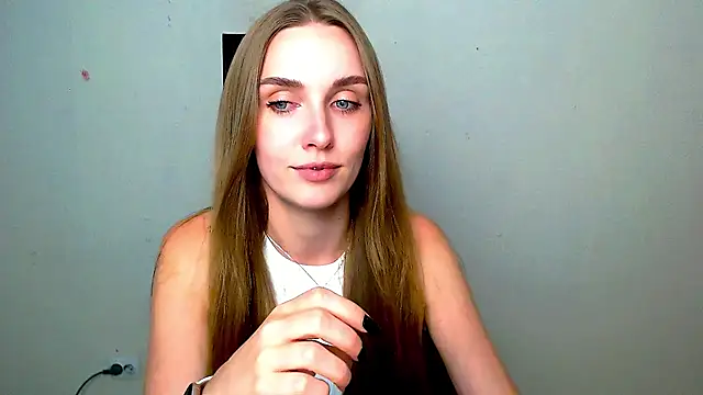 Doll_Angelina stripchat live cam model