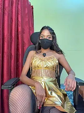 Riya_R24 stripchat live cam model