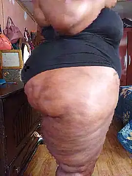 Babybigbutt stripchat live cam model