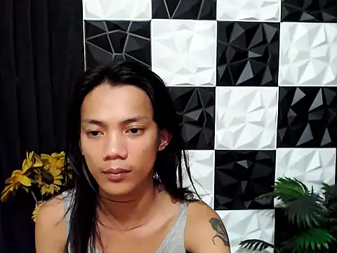 XwildCUcumberX stripchat live cam model