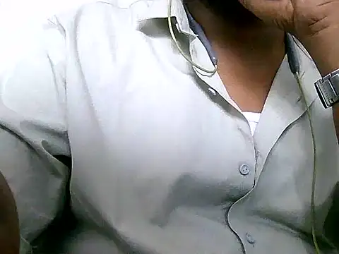 Aryan_Rokner stripchat live cam model