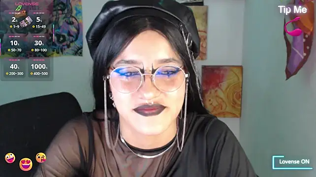 bastethott stripchat live cam model