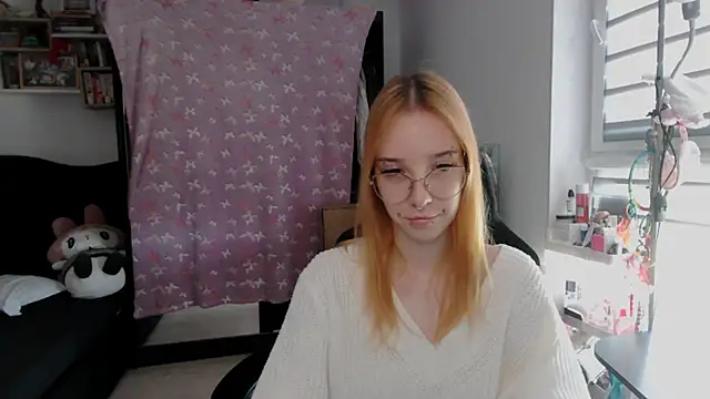 foxSonya stripchat live cam model